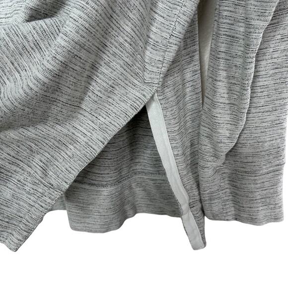 Aerie Women's Gray and Black Print Long Sleeve Light Sweatshirt Size XL - Picture 4 of 9